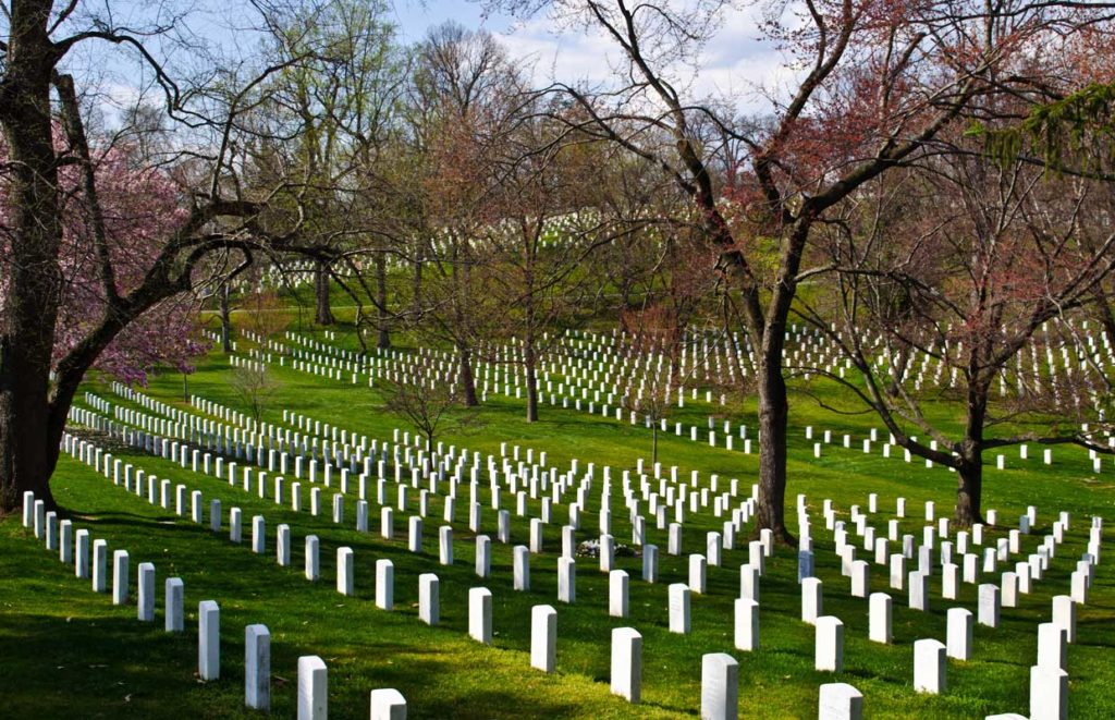 Graves at Arlington National Cemetery—reflective stop on Washington DC school trips exploring remembrance, conflict, and American history.