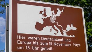 bridge-of-spies-sign