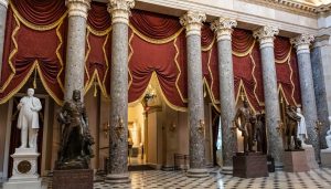 capitol-building-statues