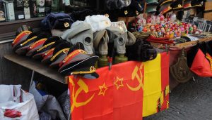 checkpoint-clarlie-souvenirs