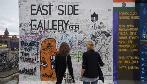 east-side-gallery-sign