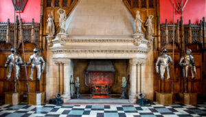 edinburgh-castle greathall-armor