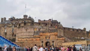 scotland-edinburgh-castle-2