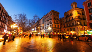 la-rambla-barcelona-night