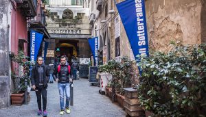 naples-underground-entrance